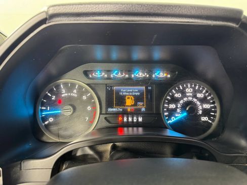 Used 2019 Ford F150 XLT w/ Equipment Group 302A Luxury AWD/4WD image 14