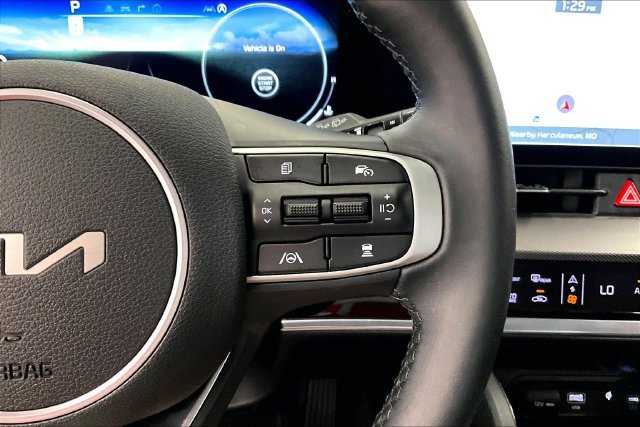 Used 2025 Kia Sportage SX FWD image 28