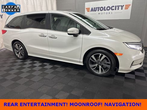Used 2023 Honda Odyssey Touring image 1