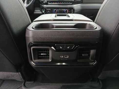 Used 2022 Chevrolet Silverado 1500 ZR2 w/ Technology Package image 22