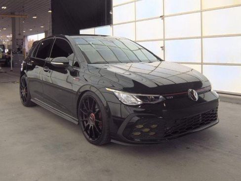 Used 2022 Volkswagen GTI S image 3