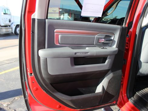 Used 2016 RAM 2500 Big Horn image 19