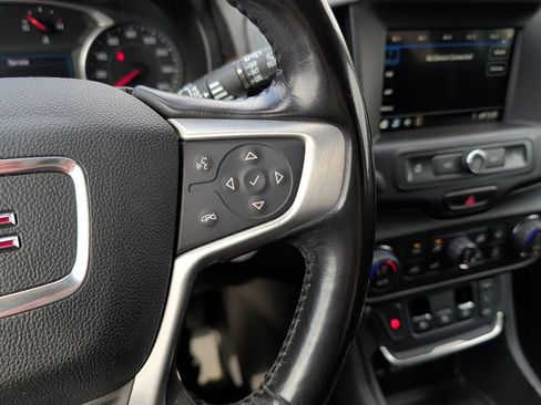 Used 2019 GMC Terrain SLE w/ Driver Convenience Package AWD/4WD image 34