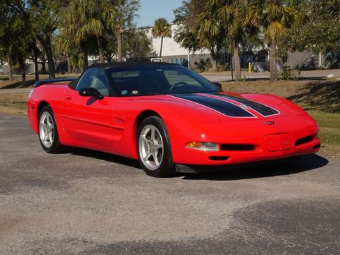 Used 2000 Chevrolet Corvette Convertible image 68