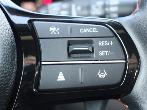 Used 2024 Honda Pilot TrailSport image 29