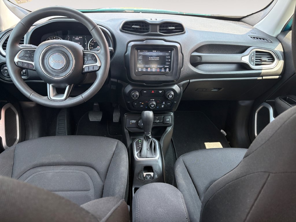 Used 2019 Jeep Renegade Latitude w/ Popular Equipment Group AWD/4WD image 10