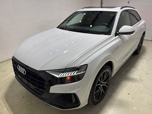 Used 2020 Audi Q8 Premium Plus w/ Premium Plus Package image 9
