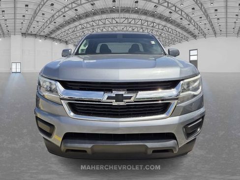Used 2018 Chevrolet Colorado LT image 2