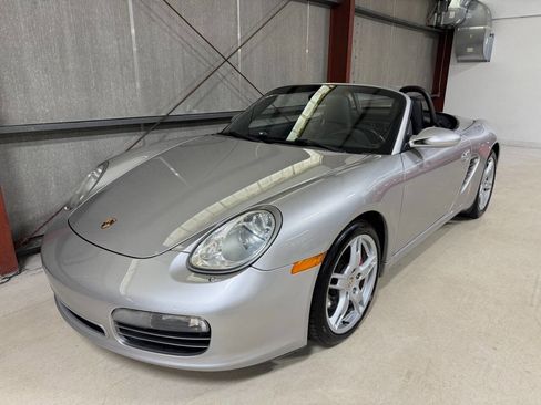 Used 2005 Porsche Boxster S RWD image 3