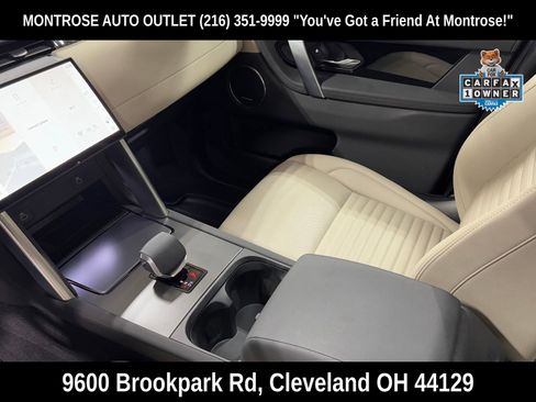 Used 2025 Land Rover Discovery Sport S image 14