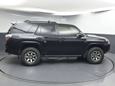Used 2023 Toyota 4Runner TRD Off-Road Premium w/ Moonroof Package AWD/4WD image 8