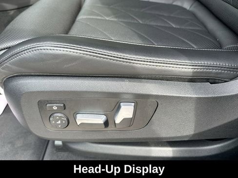Used 2023 BMW X5 xDrive40i w/ Premium Package image 17