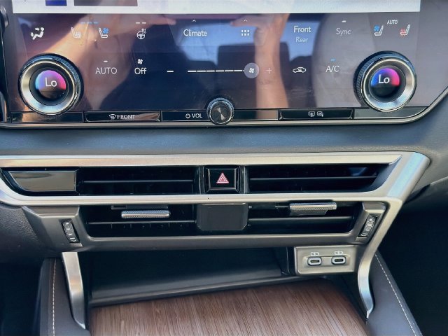 Certified 2024 Lexus RX 350 Premium w/ Accessory Package (Z1) AWD/4WD image 17