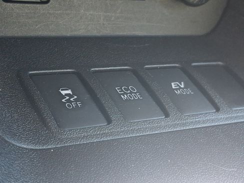 Used 2017 Toyota Highlander Limited Platinum AWD/4WD image 22