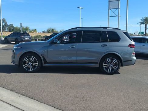 Used 2026 BMW X7 xDrive40i w/ M Sport Package AWD/4WD image 9
