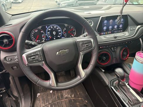 Used 2022 Chevrolet Blazer RS w/ Enhanced Convenience Package image 7
