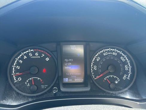 Certified 2020 Toyota Tacoma SR w/ SR Convenience Package AWD/4WD image 16