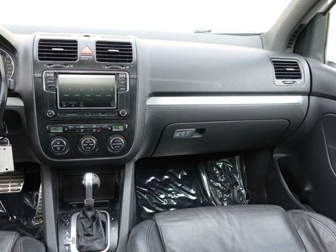 Used 2007 Volkswagen GTI 4-Door FWD image 64
