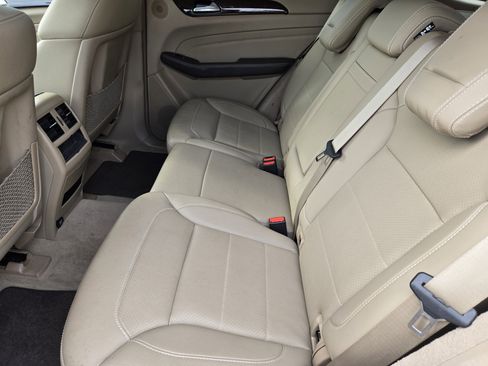 Used 2013 Mercedes-Benz ML 350 2WD image 9