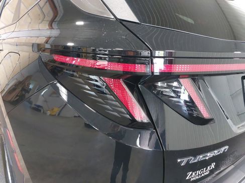 Certified 2023 Hyundai Tucson SEL AWD/4WD image 68