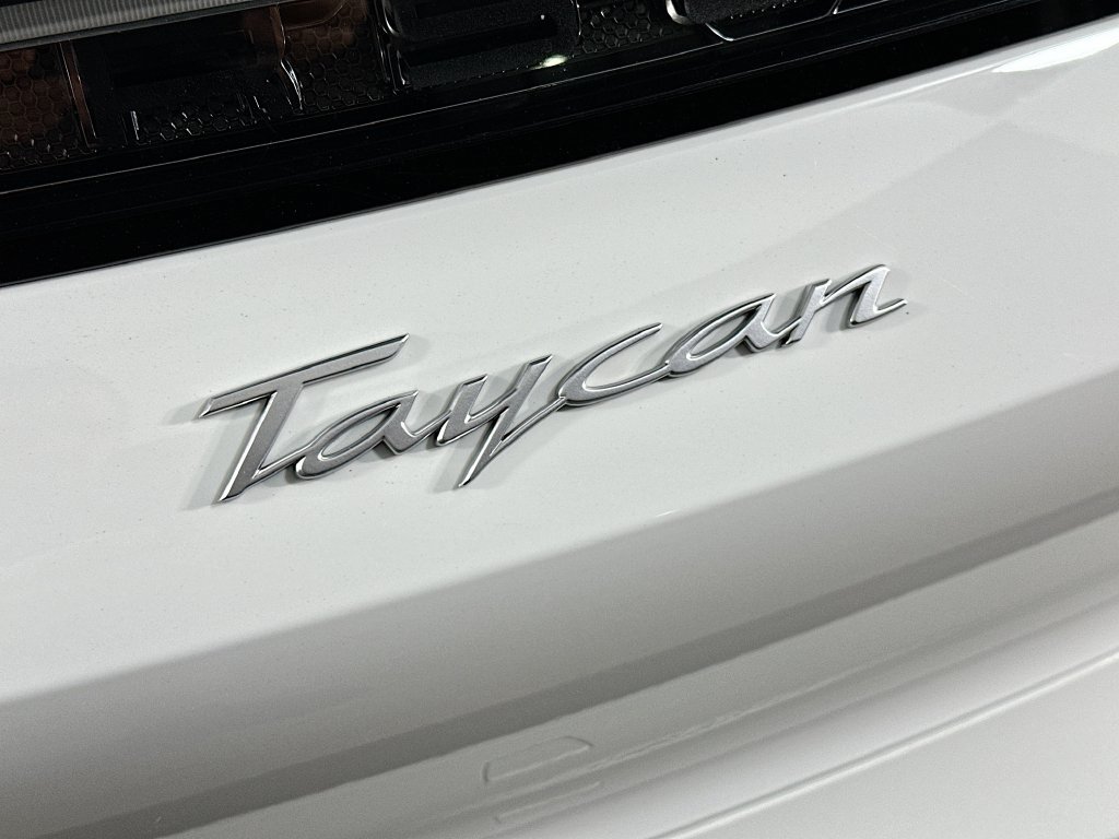 New 2025 Porsche Taycan RWD image 34