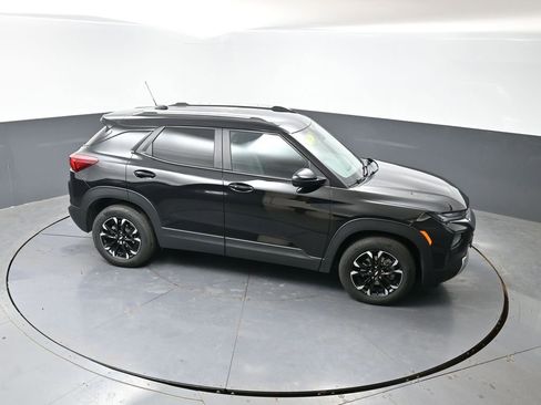Used 2023 Chevrolet TrailBlazer LT w/ Convenience Package FWD image 44