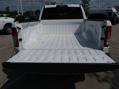 Used 2022 RAM 1500 Big Horn AWD/4WD image 33