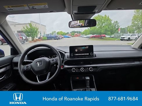 Used 2023 Honda CR-V LX image 13