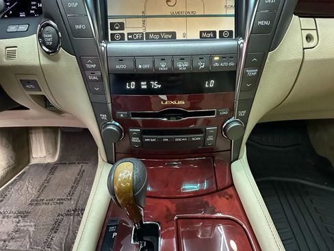Used 2009 Lexus LS 460 AWD image 17