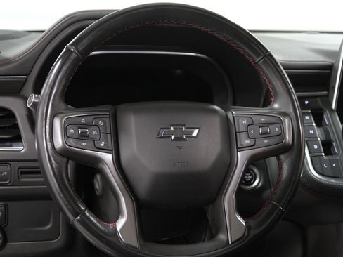 Used 2022 Chevrolet Suburban RST w/ Luxury Package image 8