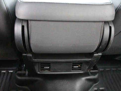 Used 2023 GMC Sierra 3500 Pro w/ Convenience Package AWD/4WD image 27