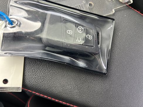 Used 2021 Volkswagen Jetta GLI Autobahn image 33