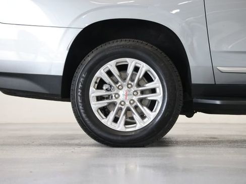 Used 2024 GMC Yukon XL Denali AWD/4WD image 22