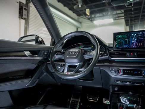Used 2021 Audi SQ5 Prestige w/ Prestige Package image 44