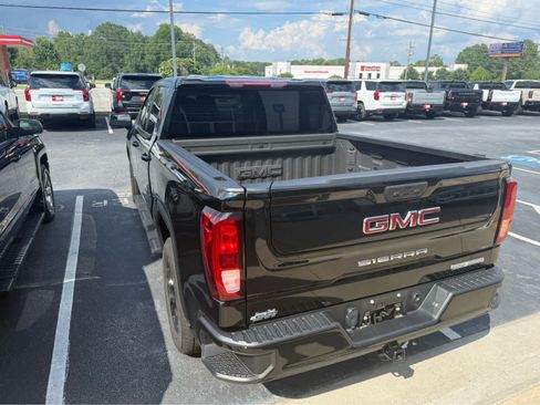 Used 2023 GMC Sierra 1500 Elevation RWD image 3