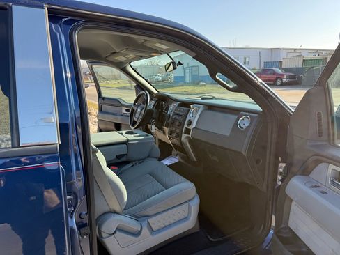 Used 2011 Ford F150 XLT w/ XLT Chrome Pkg image 26