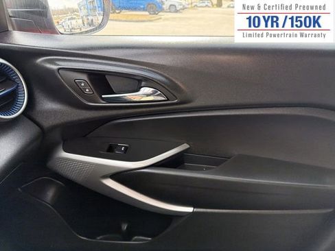 Used 2024 Chevrolet Trax LS image 25