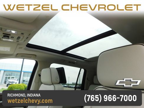Used 2023 GMC Yukon XL Denali w/ Denali Reserve Package AWD/4WD image 13