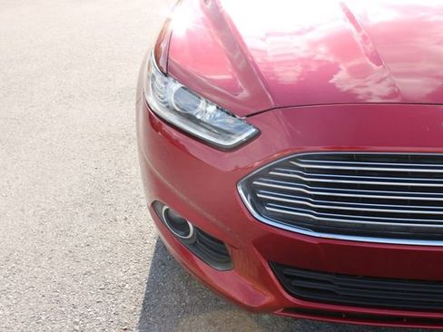 Used 2015 Ford Fusion SE image 40