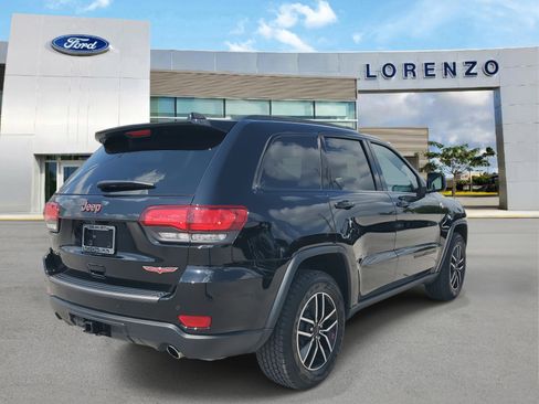Used 2021 Jeep Grand Cherokee Trailhawk image 5
