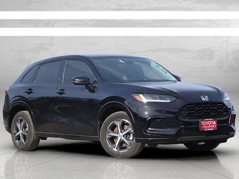 Used 2024 Honda HR-V EX-L image 2
