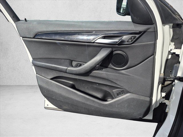 Used 2021 BMW X1 xDrive28i w/ Convenience Package AWD/4WD image 13