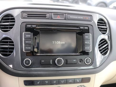 Used 2014 Volkswagen Tiguan R-Line AWD/4WD image 20