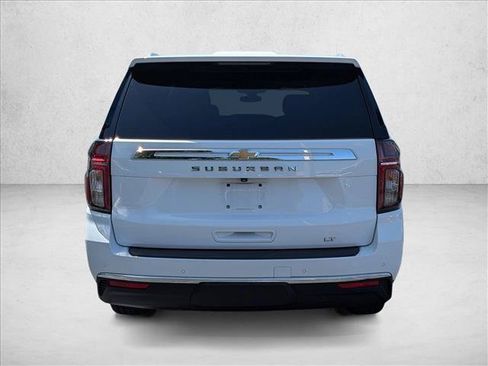 Used 2021 Chevrolet Suburban LT RWD image 7