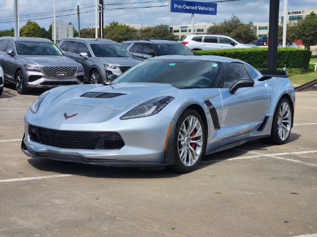 Used 2017 Chevrolet Corvette Z06 RWD image 3