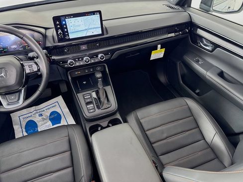 Used 2026 Honda CR-V Sport Touring image 32