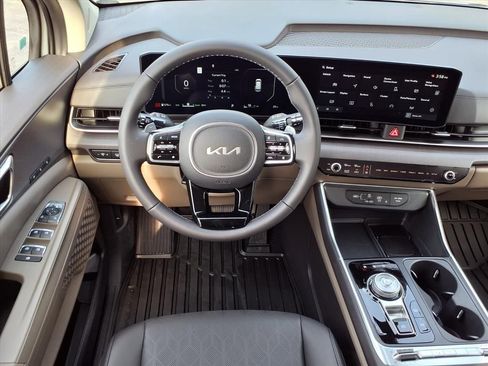 New 2026 Kia Carnival SX image 14