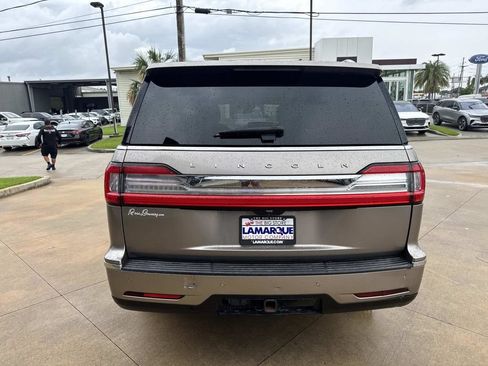 Used 2019 Lincoln Navigator Select RWD image 7
