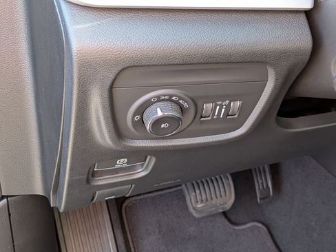 New 2026 Jeep Grand Cherokee Limited AWD/4WD image 15