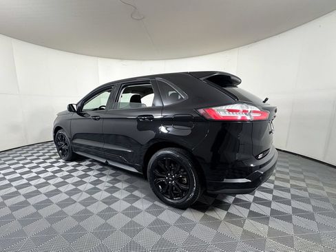 Used 2023 Ford Edge SE w/ Black Appearance Package AWD/4WD image 3
